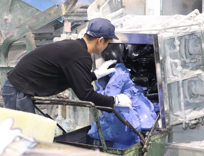 ニーダー作業（混練り）